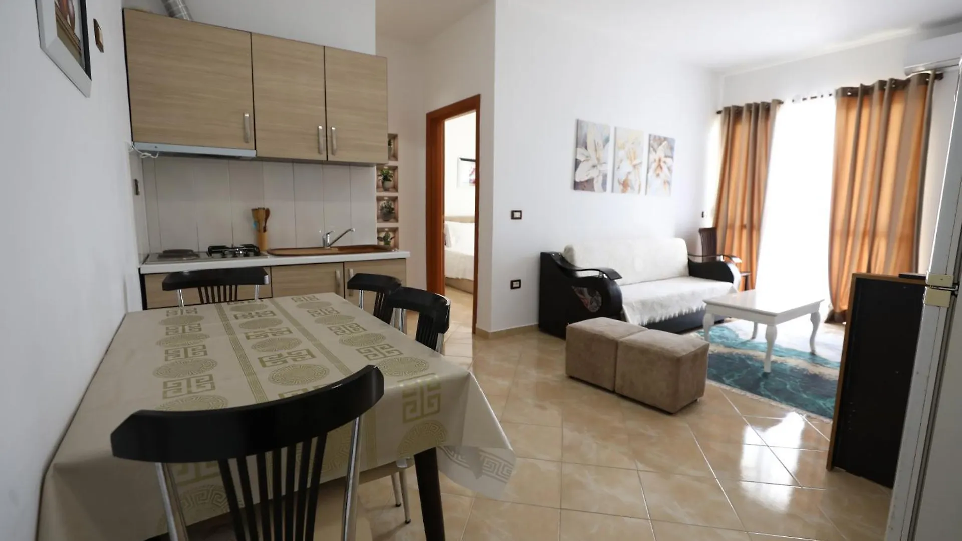 Blue Bay Apartments Sarandë