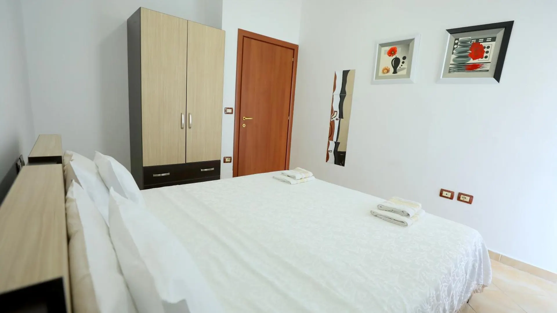 Blue Bay Apartments Sarandë