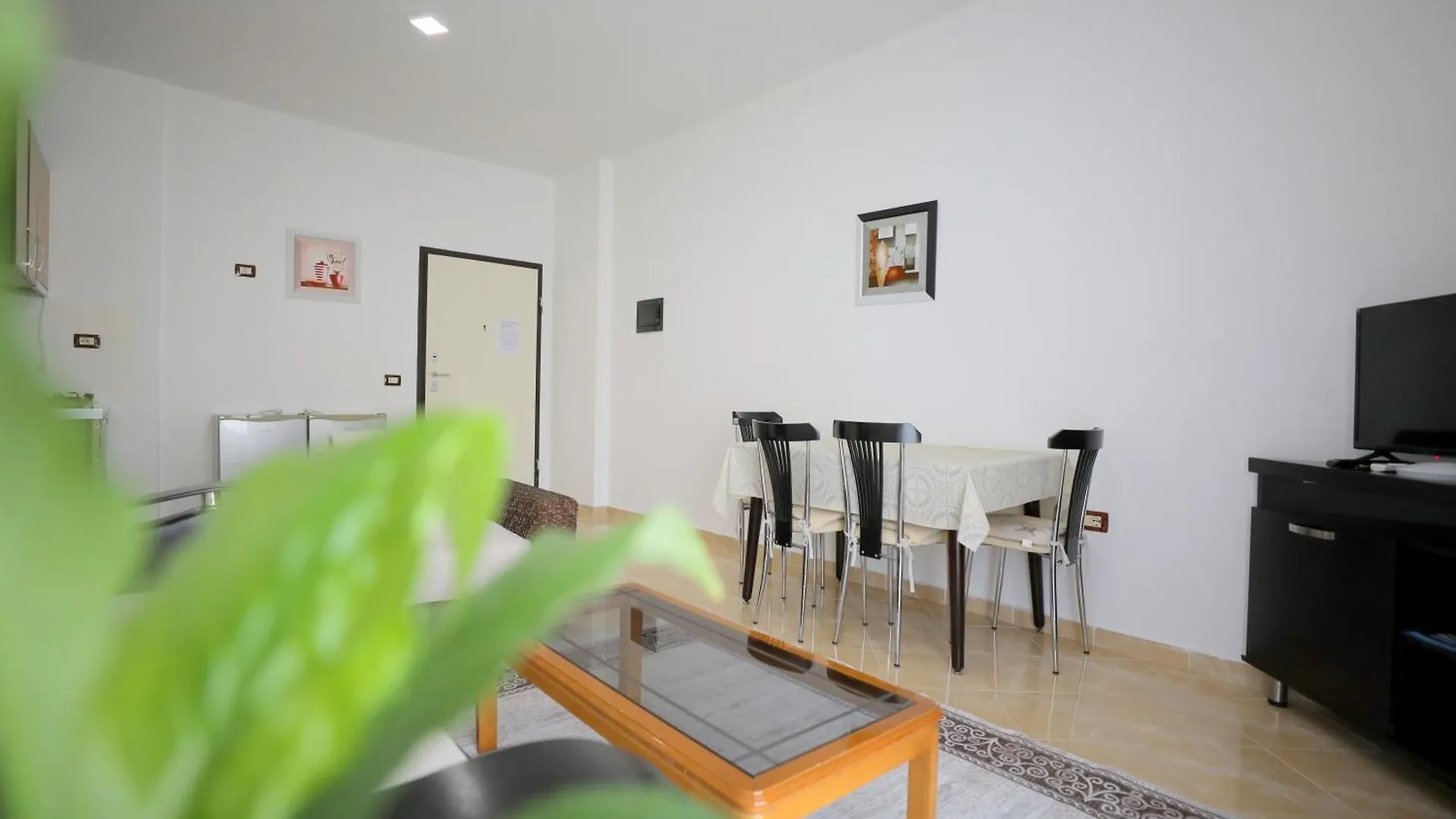 Blue Bay Apartments Sarandë