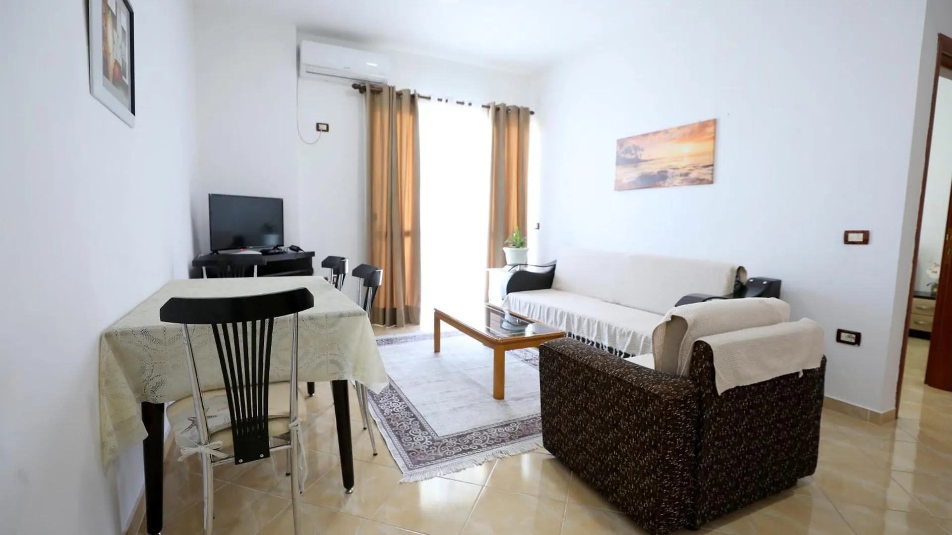 Blue Bay Apartments Sarandë 0*,
