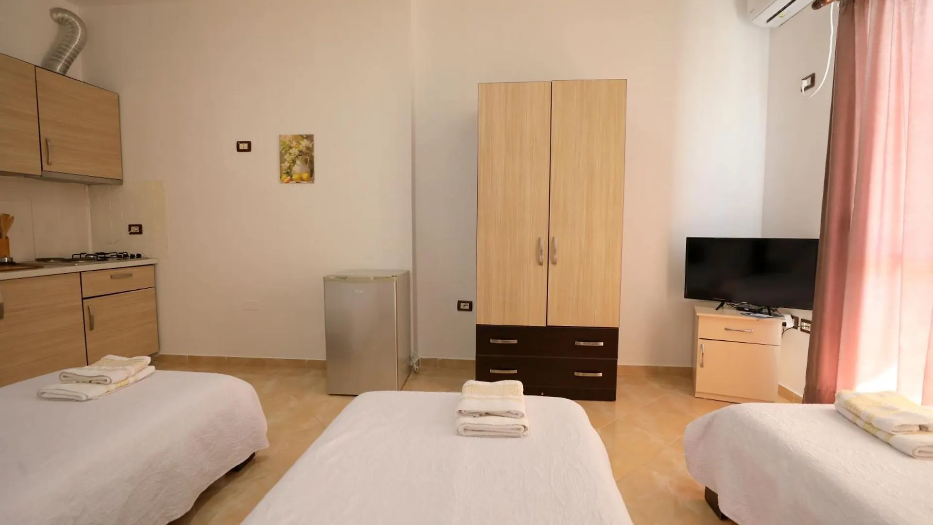 Blue Bay Apartments Sarandë