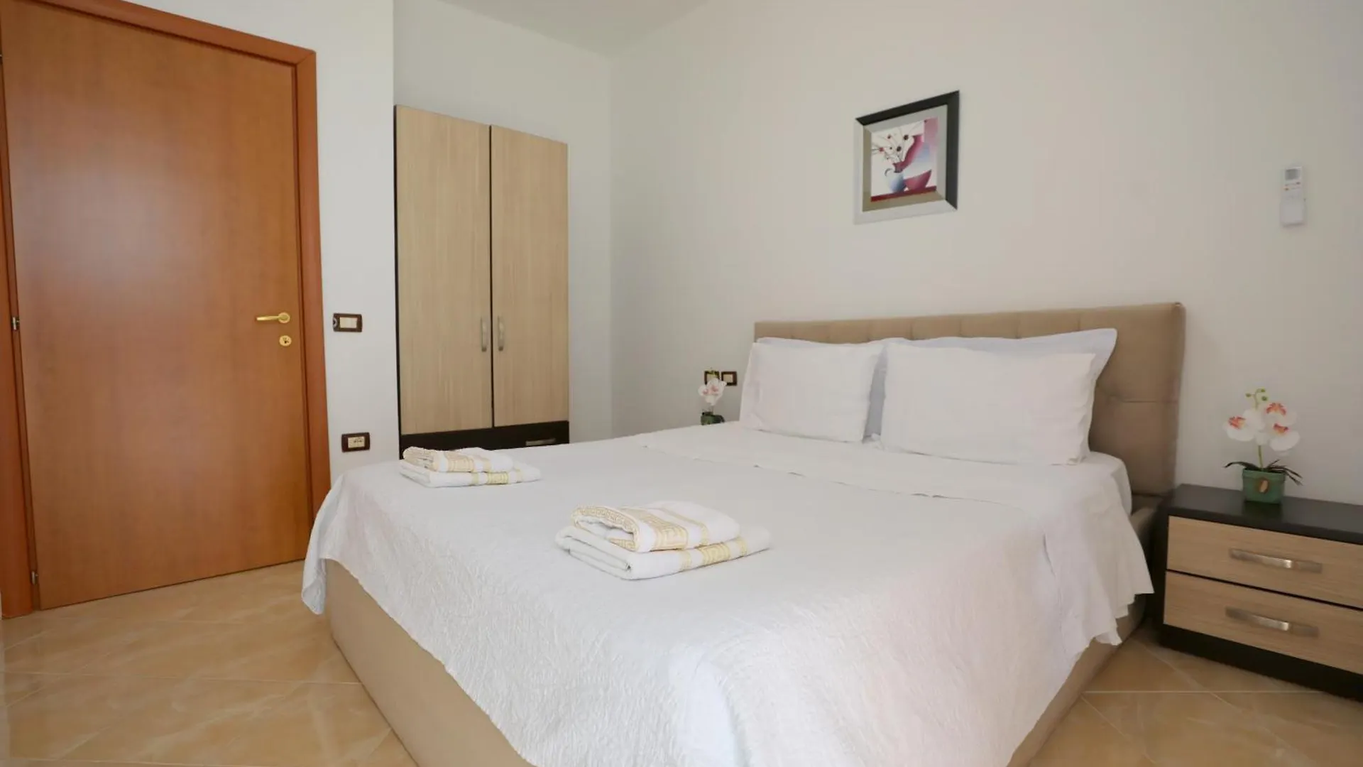 Blue Bay Apartments Sarandë